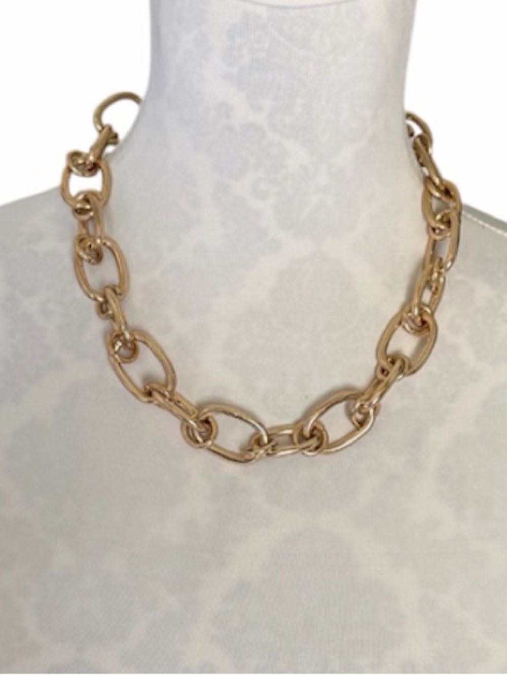 Gold Tone Oversized Link Chain Necklace | Chunky Statement Necklace Adjustable - Picture 2 of 6